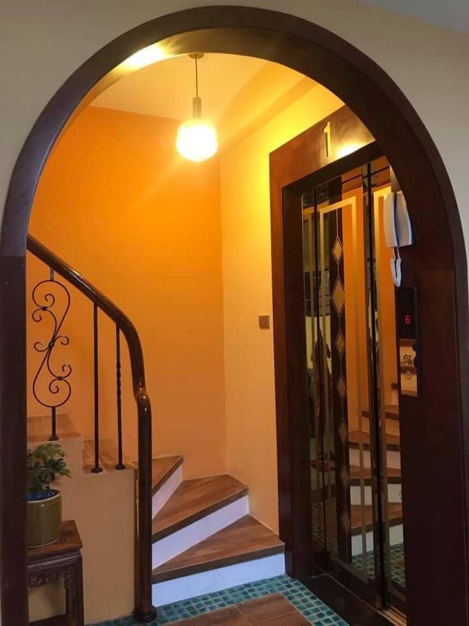 Chez Madame Binh Bed & Breakfast Ханой Екстериор снимка