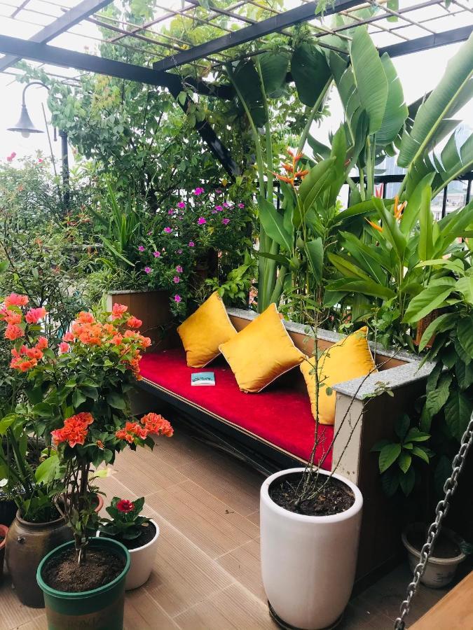 Chez Madame Binh Bed & Breakfast Ханой Екстериор снимка
