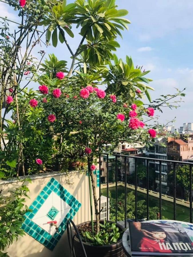 Chez Madame Binh Bed & Breakfast Ханой Екстериор снимка