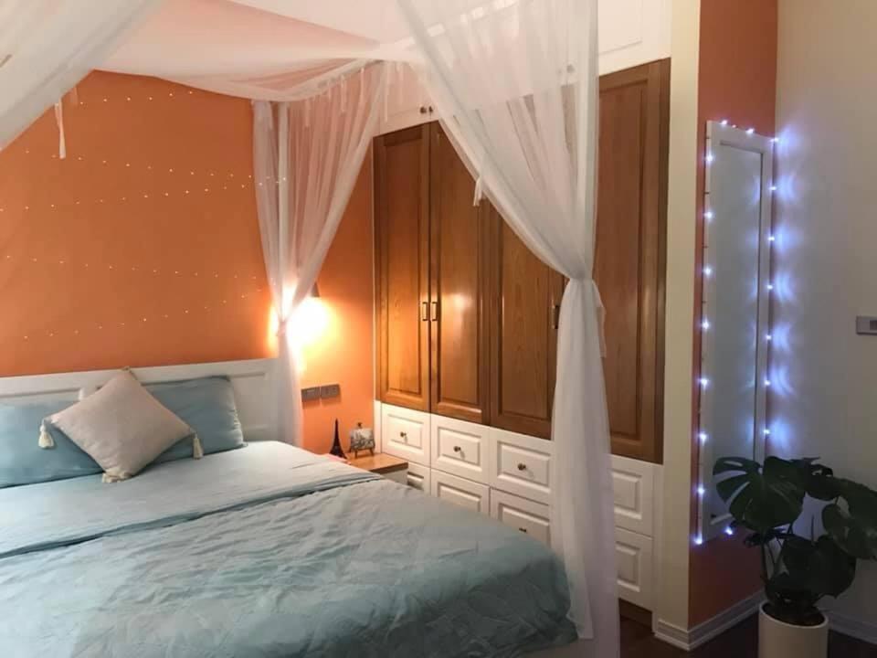 Chez Madame Binh Bed & Breakfast Ханой Екстериор снимка